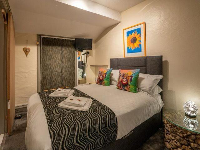 Manor House 3*