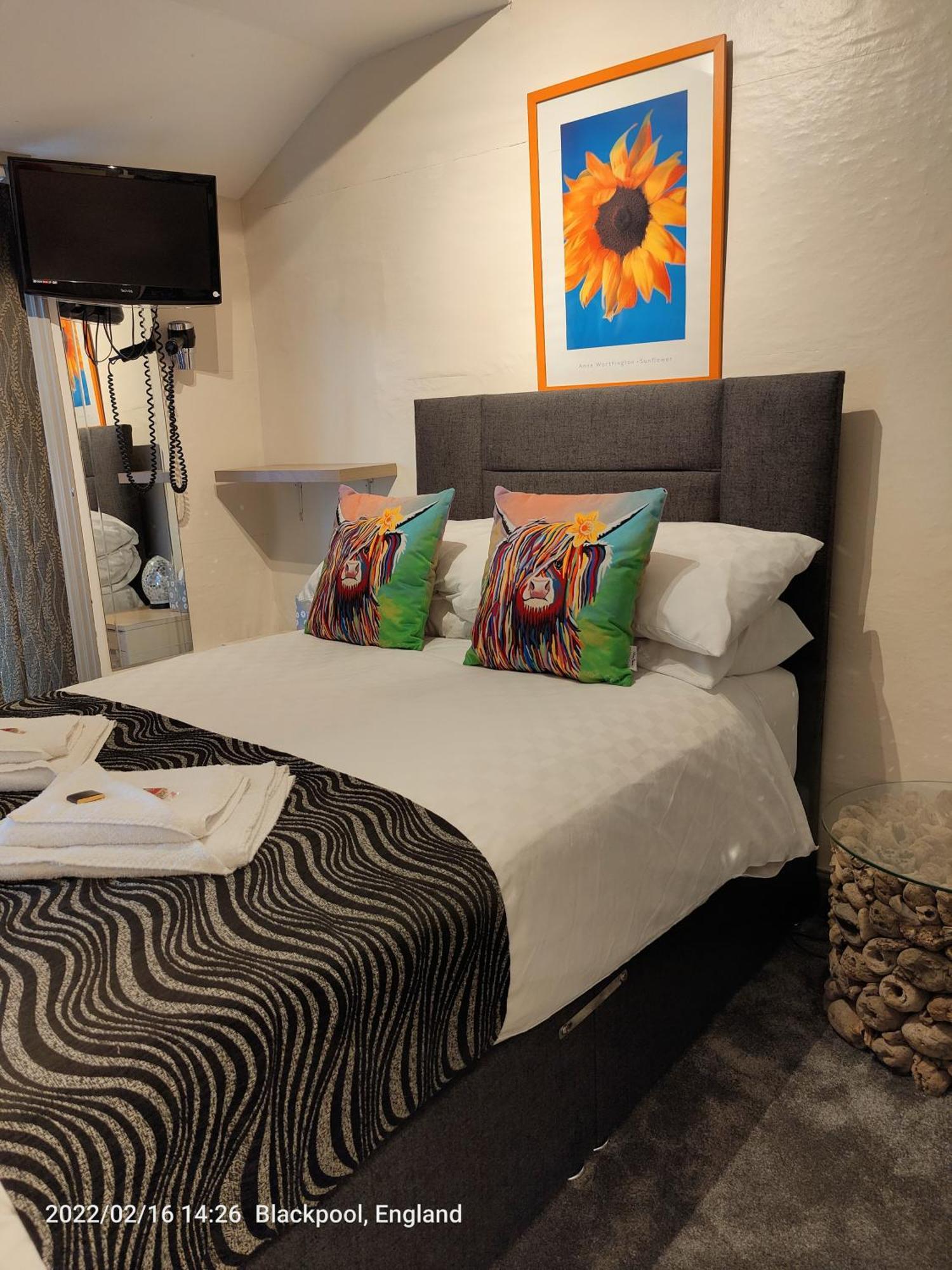 Manor House Bed & Breakfast Blackpool