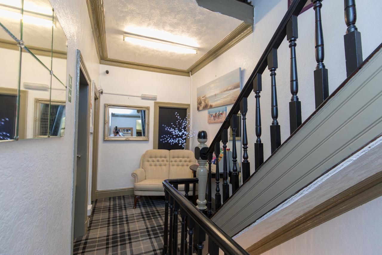Manor House 3*